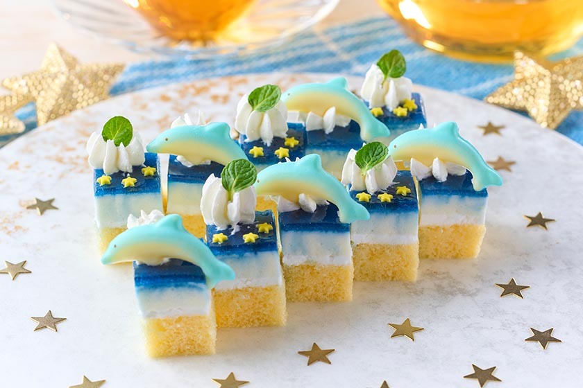オーシャンブルーケーキ