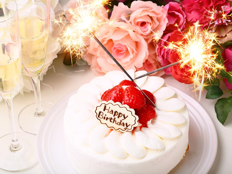 大切なあの人 ご家族 お友達のお誕生日や記念日のお祝いにケーキやお花をご注文いただけます 公式 大江戸温泉物語グループ 癒しの温泉宿 旅館