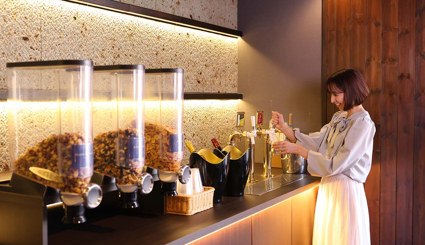 ダイヤのA　沢村　缶ミラー　大江戸温泉物語 ダイヤのA 沢村 缶ミラー 大江戸温泉物語 Amazon.co.jp: ダイヤのA